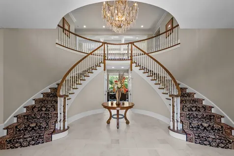 1150 West Keswick Lane W Lake Forest IL 60045