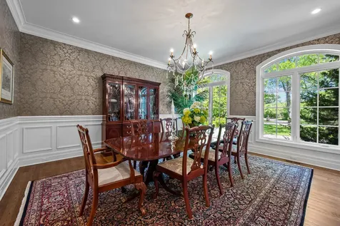 1150 West Keswick Lane W Lake Forest IL 60045