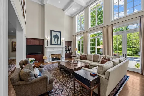 1150 West Keswick Lane W Lake Forest IL 60045