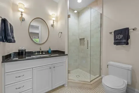 1150 West Keswick Lane W Lake Forest IL 60045