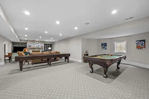 1150 West Keswick Lane W Lake Forest IL 60045
