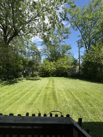 443 Grosvenor Place Chicago Heights IL 60411