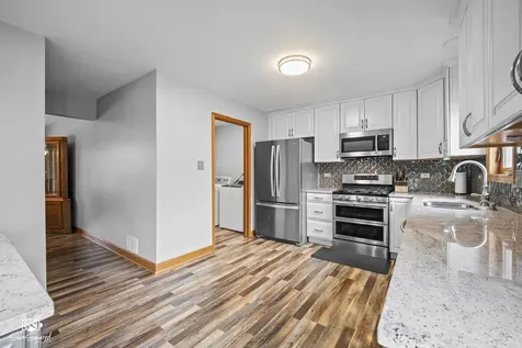 631 Vanderbilt Drive New Lenox IL 60451