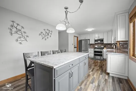 631 Vanderbilt Drive New Lenox IL 60451