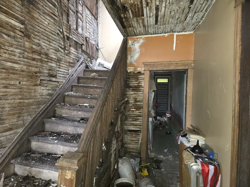 6831 South Emerald Avenue Chicago IL 60621