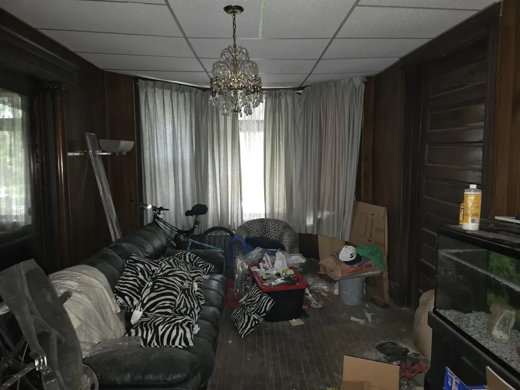 6831 South Emerald Avenue Chicago IL 60621