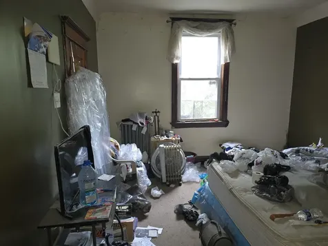 6831 South Emerald Avenue Chicago IL 60621