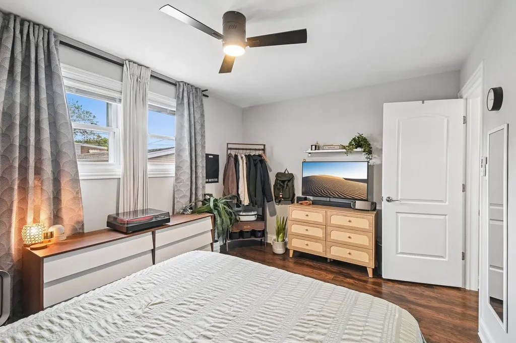 5343 South Kostner Avenue Chicago IL 60632