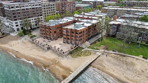 1200 West Sherwin Avenue Chicago IL 60626