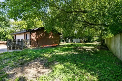 3117 23RD Street Zion IL 60099