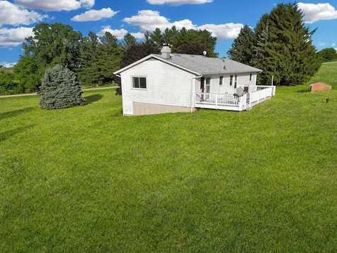 2508 Lundgren Road Pecatonica IL 61063