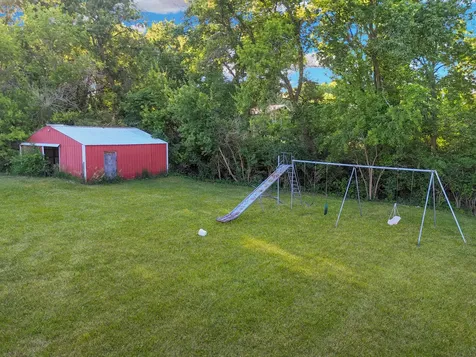 2508 Lundgren Road Pecatonica IL 61063