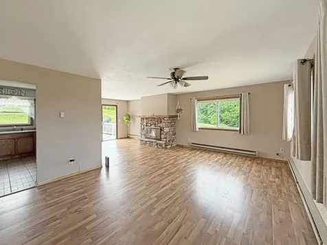 2508 Lundgren Road Pecatonica IL 61063
