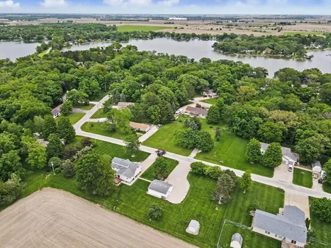 137 Chippewa Drive Loda IL 60948