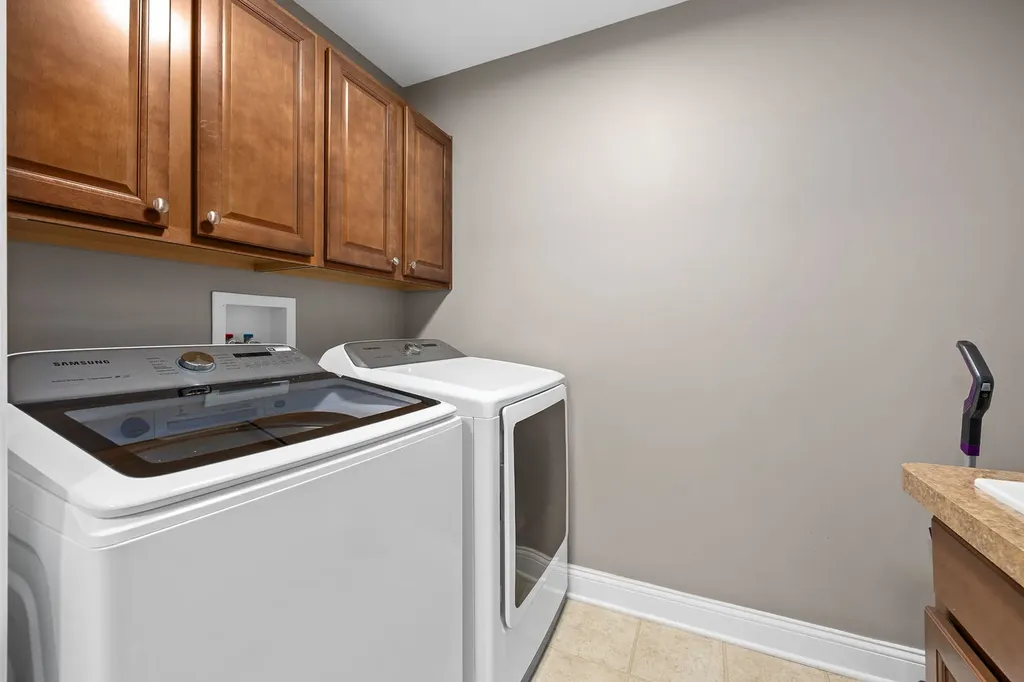 5810 Washington Street Downers Grove IL 60516