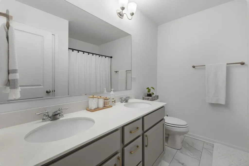 16309 South Sun Meadow Drive Lockport IL 60441