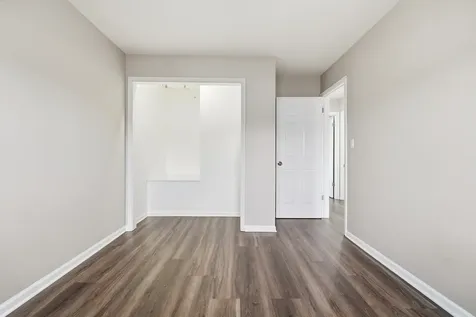 9835 Garden Court Schiller Park IL 60176