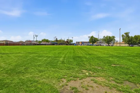 9835 Garden Court Schiller Park IL 60176