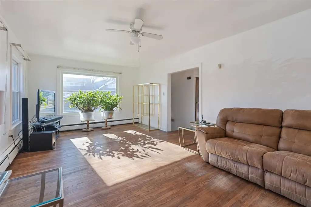 1732 West 106th Street Chicago IL 60643