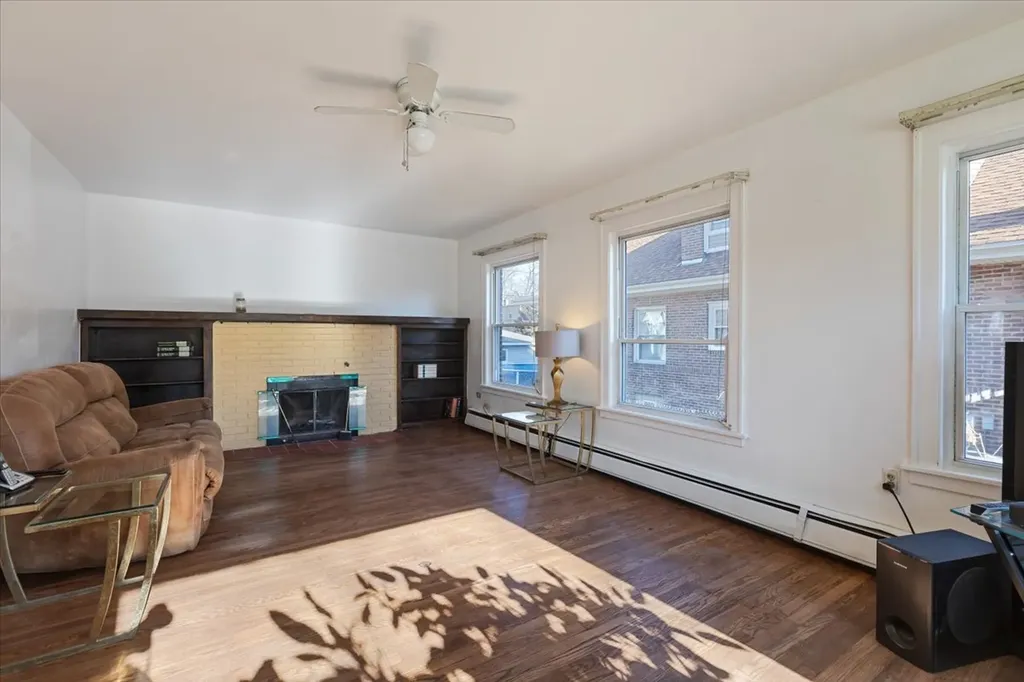 1732 West 106th Street Chicago IL 60643