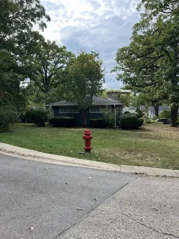 355 Hiawatha Drive Lake In The Hills IL 60156