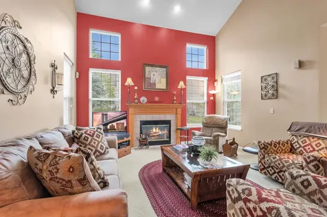 6096 Russell Drive Hoffman Estates IL 60192