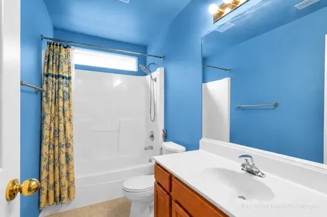 6096 Russell Drive Hoffman Estates IL 60192
