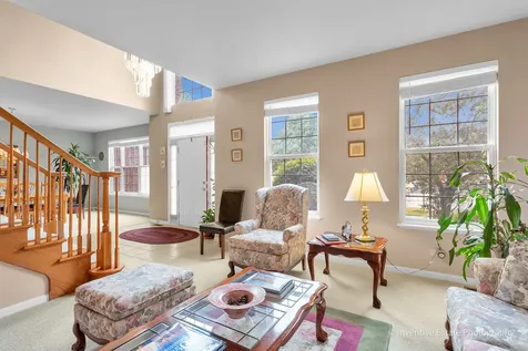 6096 Russell Drive Hoffman Estates IL 60192