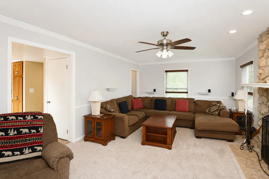 1751 Taft Avenue Rolling Meadows IL 60008