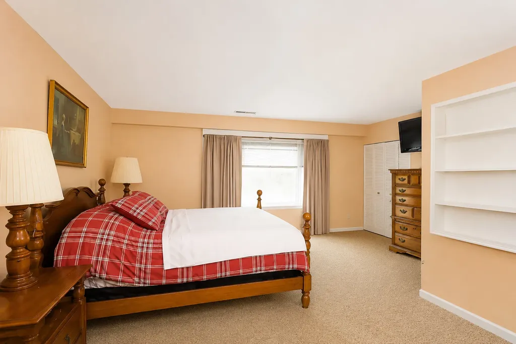 1751 Taft Avenue Rolling Meadows IL 60008