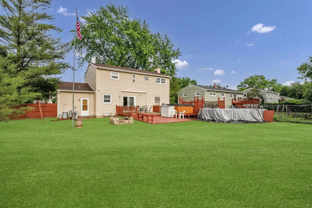 1751 Taft Avenue Rolling Meadows IL 60008