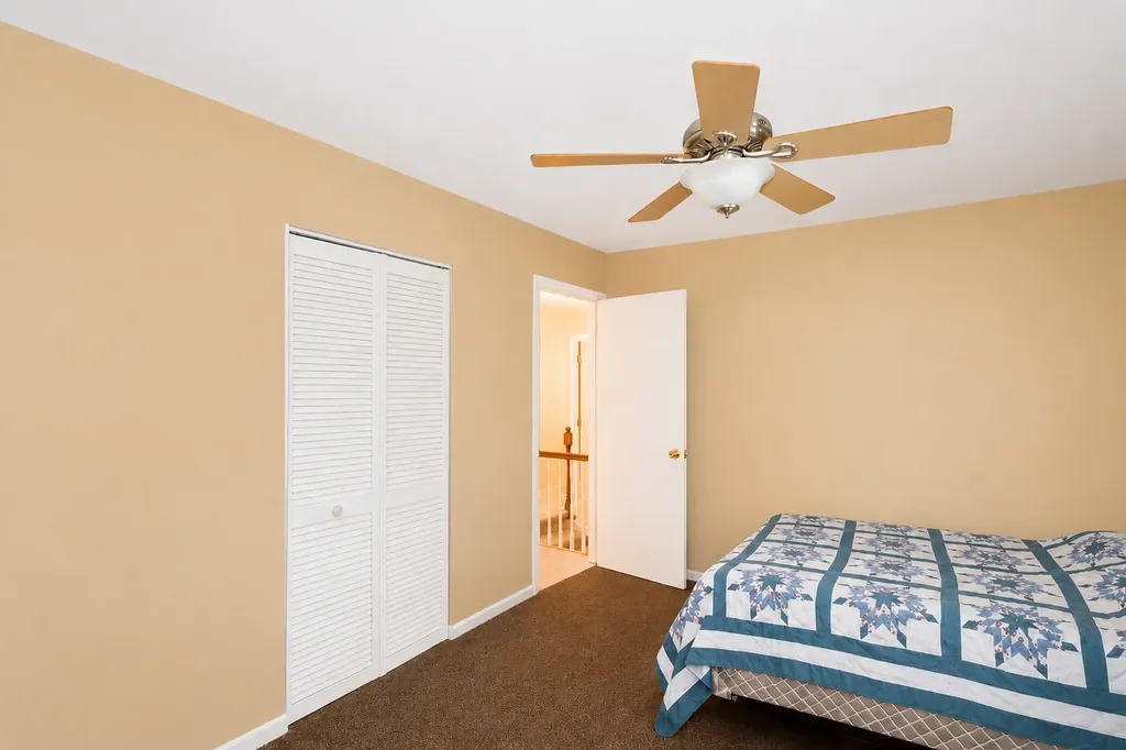 1751 Taft Avenue Rolling Meadows IL 60008