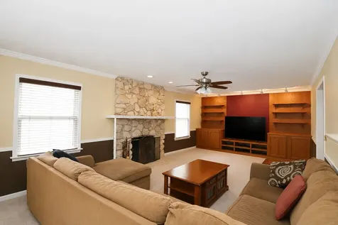 1751 Taft Avenue Rolling Meadows IL 60008