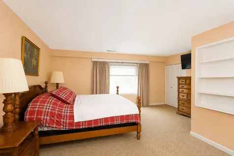 1751 Taft Avenue Rolling Meadows IL 60008