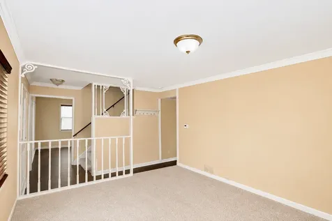 1751 Taft Avenue Rolling Meadows IL 60008