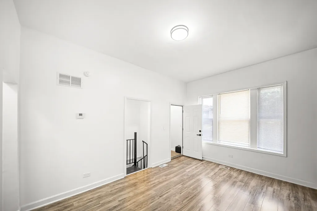 6810 South Wabash Avenue Chicago IL 60637