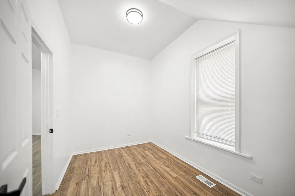6810 South Wabash Avenue Chicago IL 60637