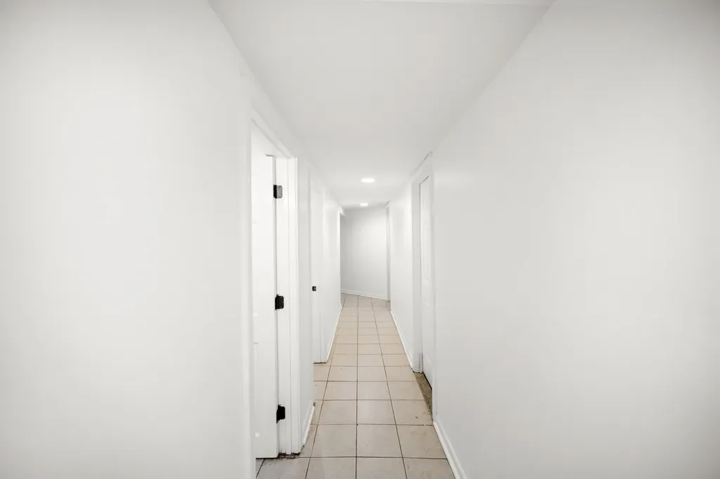 6810 South Wabash Avenue Chicago IL 60637