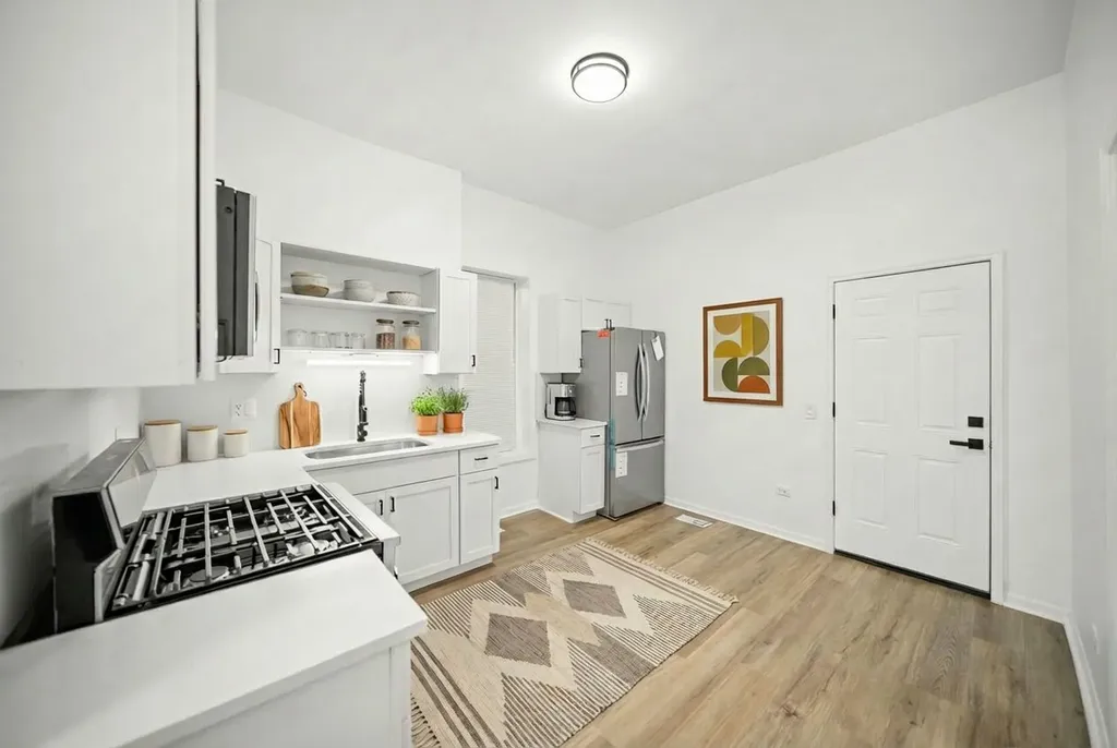 6810 South Wabash Avenue Chicago IL 60637