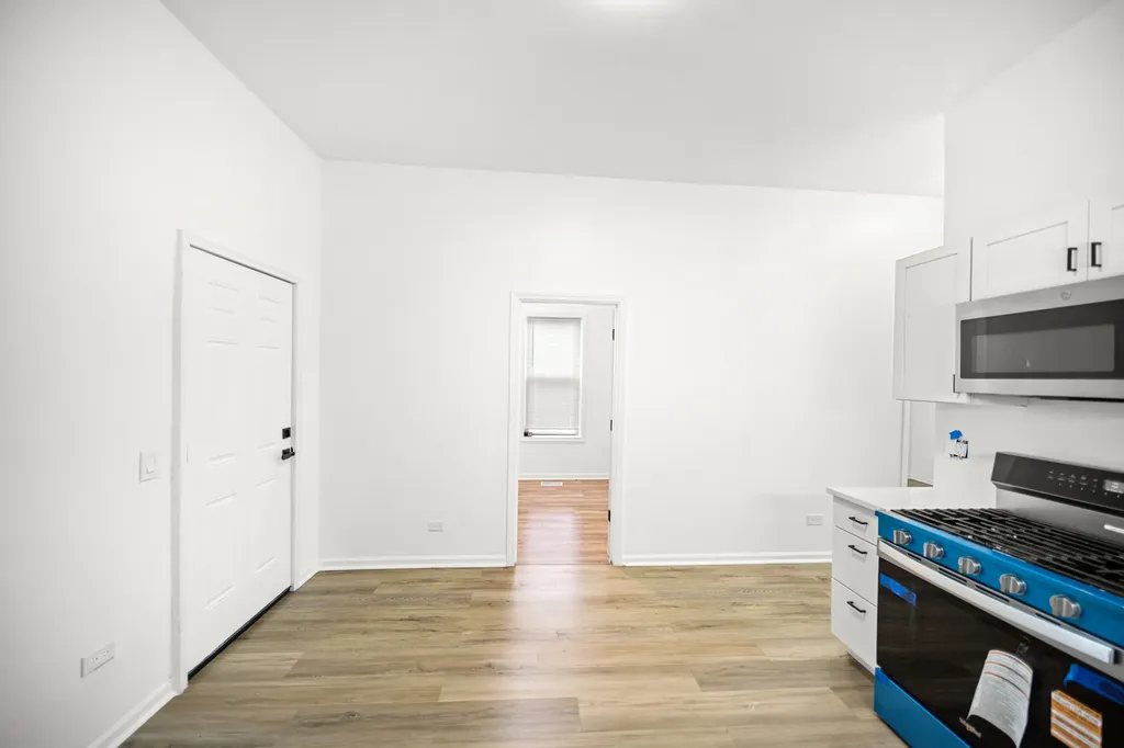 6810 South Wabash Avenue Chicago IL 60637