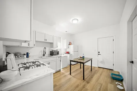 6810 South Wabash Avenue Chicago IL 60637