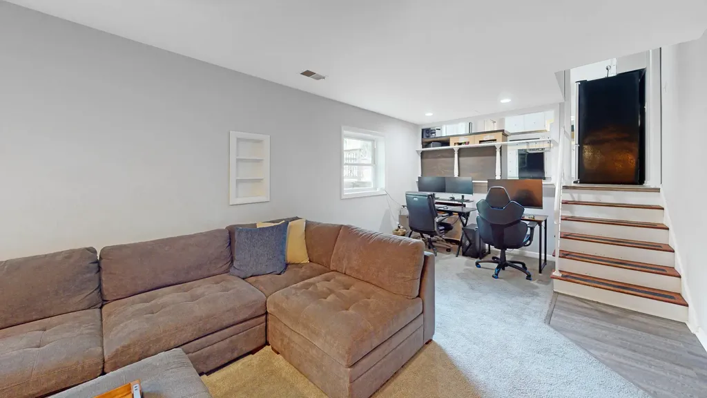 11S556 Book Road Naperville IL 60564