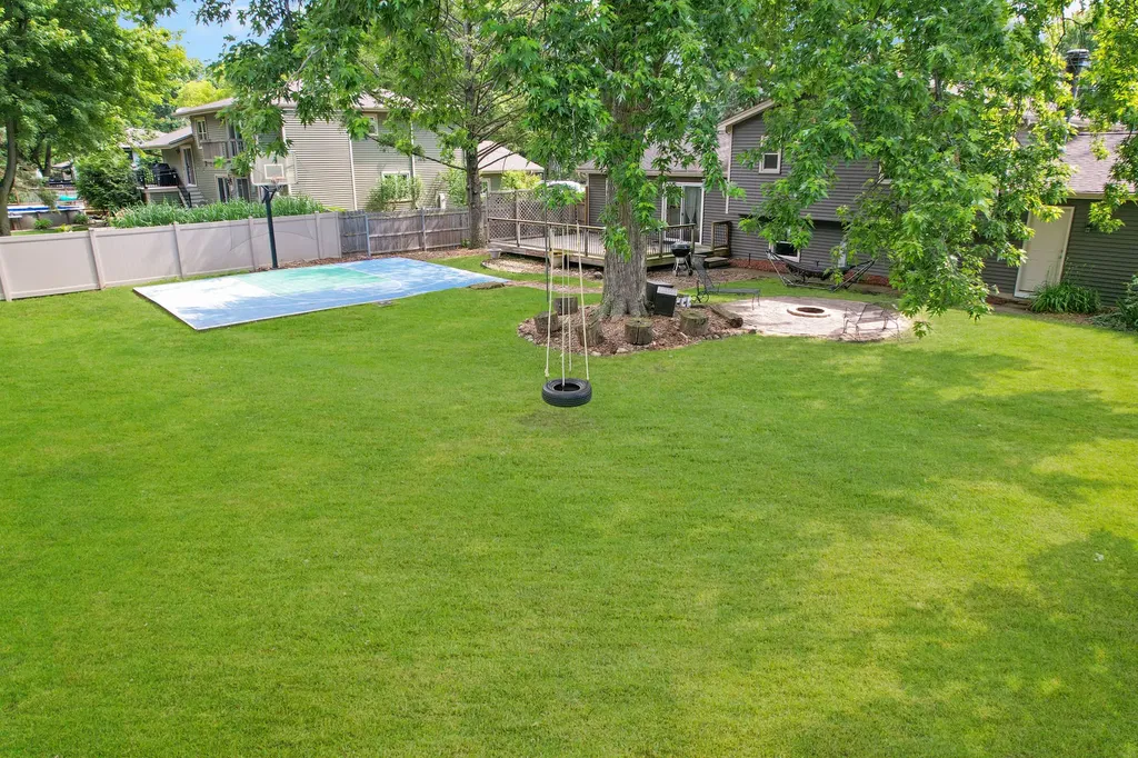 11S556 Book Road Naperville IL 60564