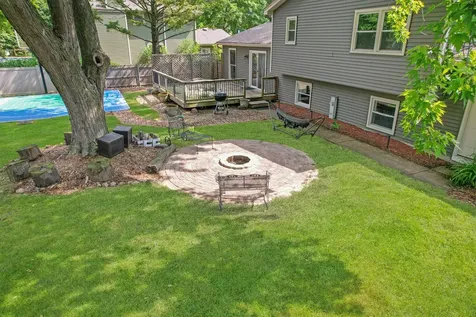 11S556 Book Road Naperville IL 60564