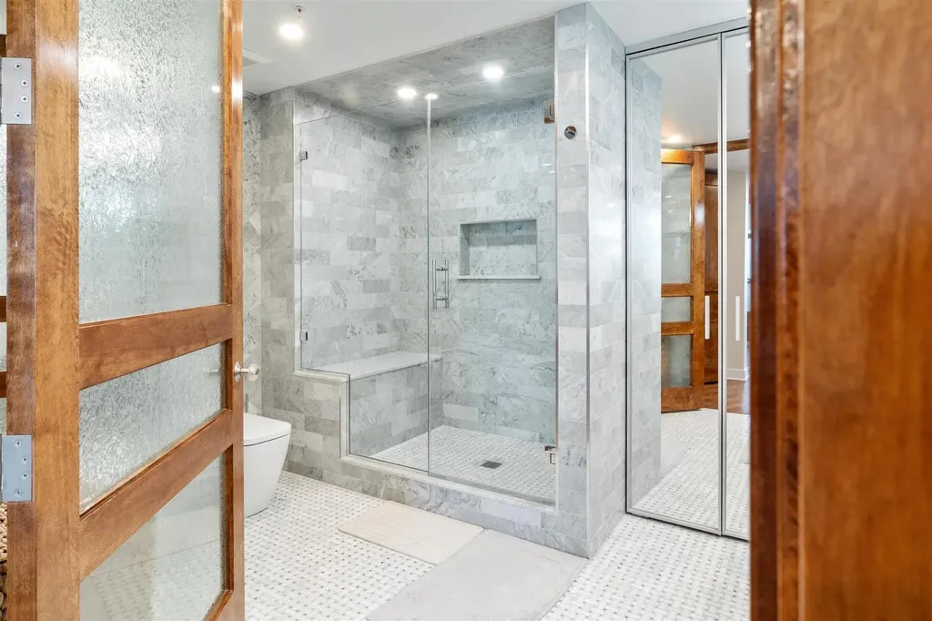 680 North Lake Shore Drive Chicago IL 60611