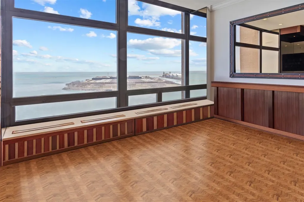 680 North Lake Shore Drive Chicago IL 60611