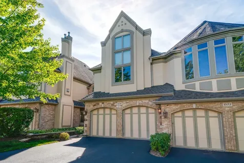 1576 South Kembley Avenue Palatine IL 60067