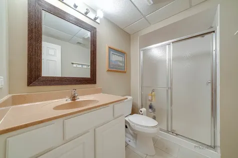 1576 South Kembley Avenue Palatine IL 60067
