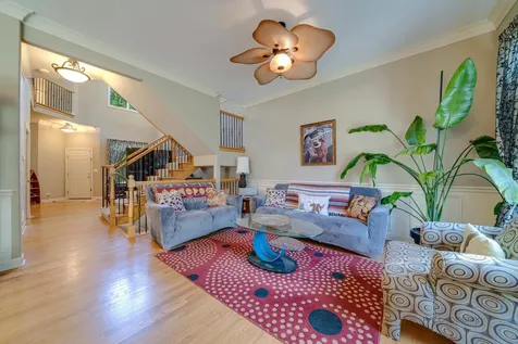 1576 South Kembley Avenue Palatine IL 60067