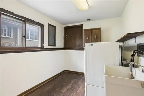 510 West Rockland Road Libertyville IL 60048